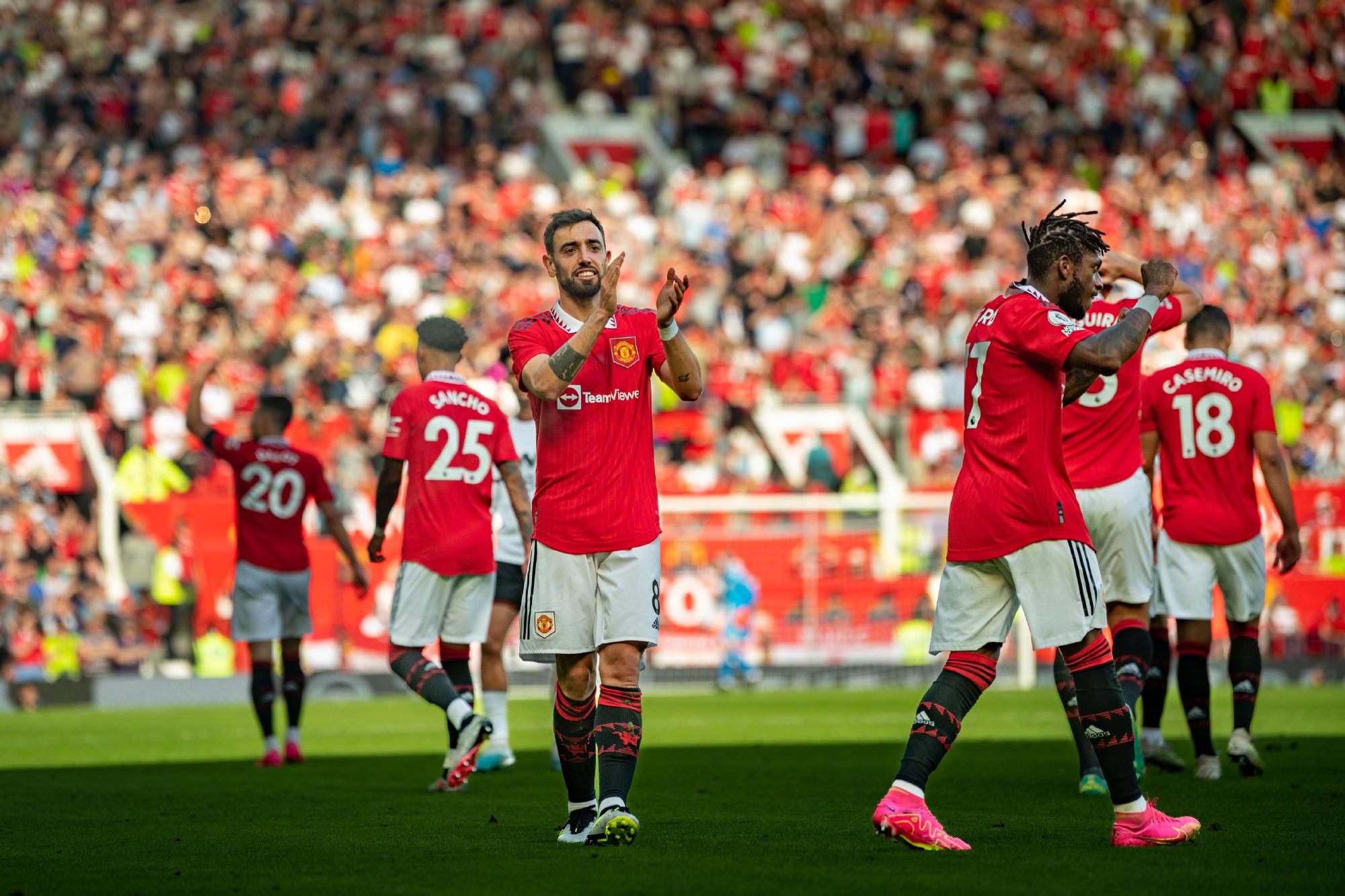 于三分线外 于三分线外